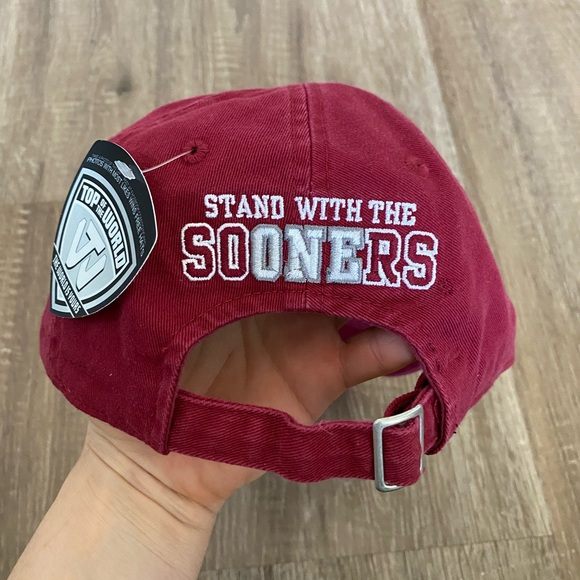 NWT unisex University of Oklahoma Boomer Sooners adjustable crimson red cap - Picture 2 of 4